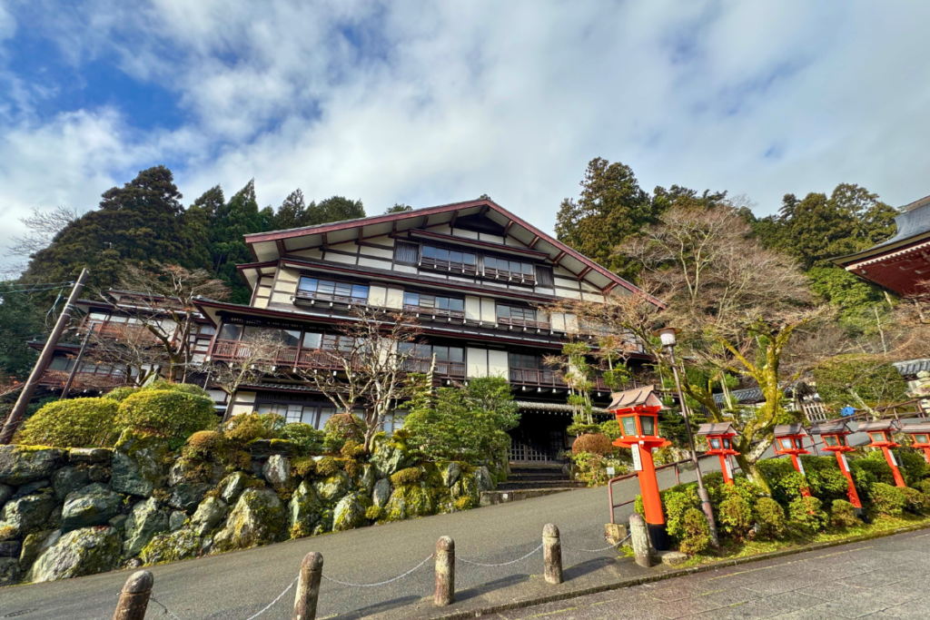 鞍馬寺の歓喜院・修養道場